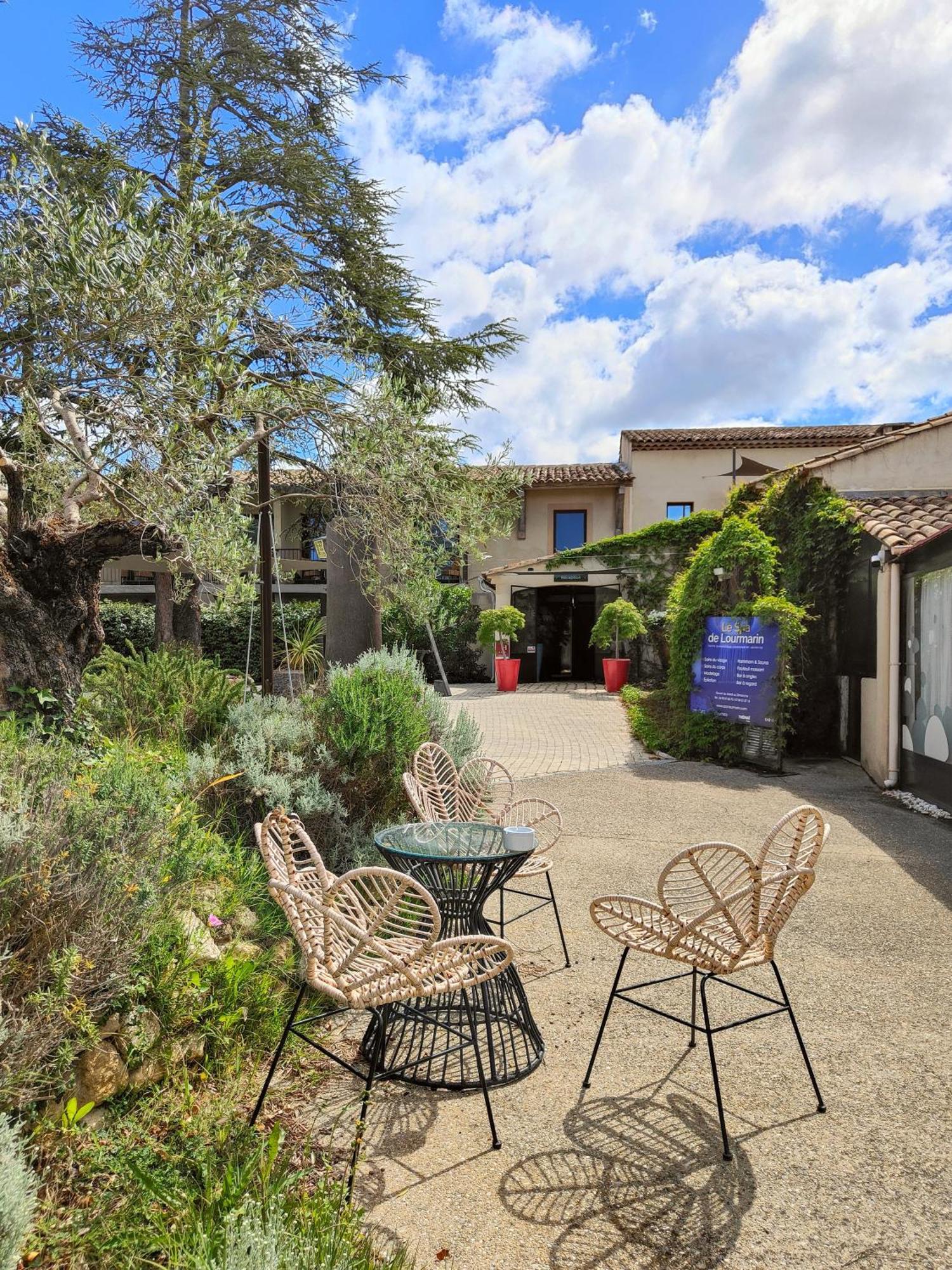 Hotel Bastide de Lourmarin Exterior foto